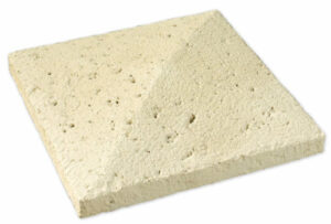 Chapeau de pilier pour charteuse ou domaine alkern