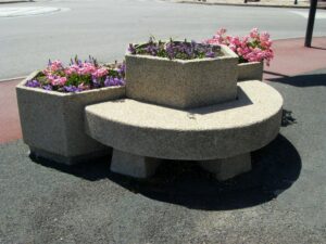 Jardinière en béton Alkern Hexa et banc